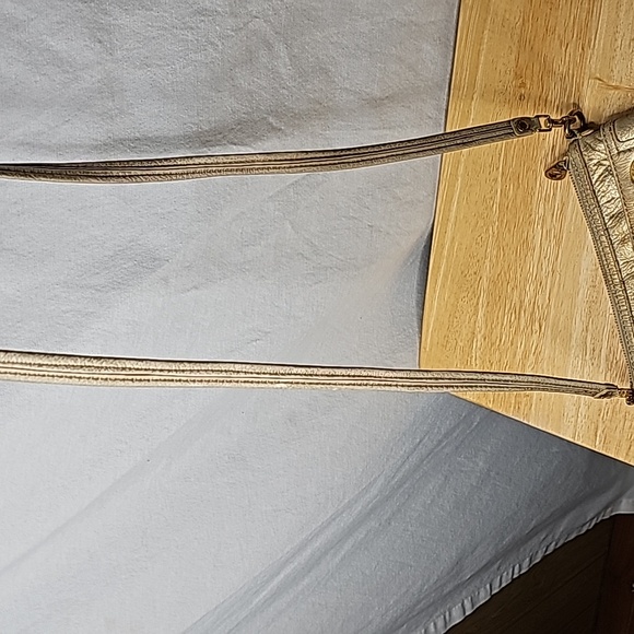 Marc Jacob's Crossbody Bag Gold Metallic Gold Hardware - Picture 12 of 13